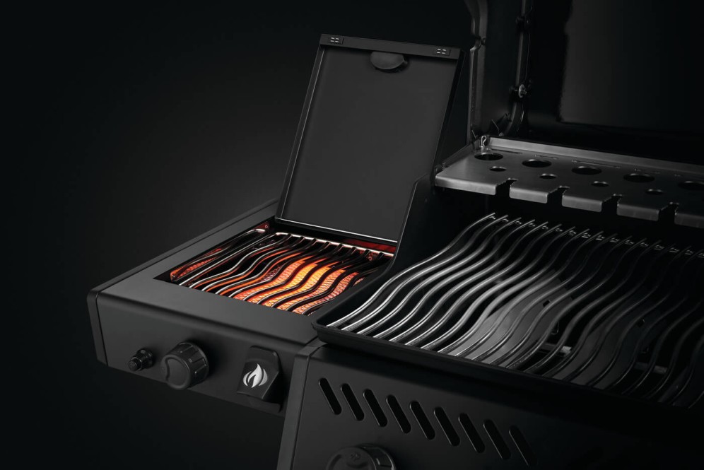Barbecue au gaz PHANTOM Freestyle 425 - grilles en inox et porte - noir mat Napoleon Grill