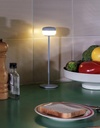 Petite lampe de table CHEERIO BEIGE couleur "desert" de FATBOY