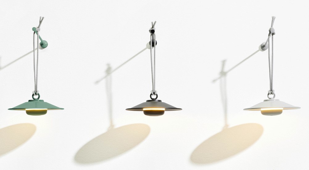 Petite lampe de table CHEERIO BEIGE couleur "desert" de FATBOY
