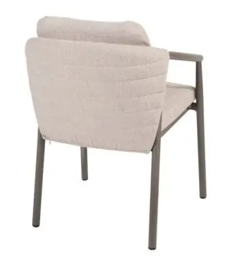 barolo chaise1.webp