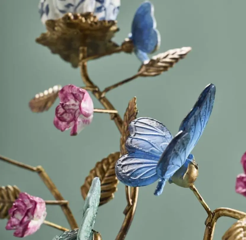 chandelier 3.webp