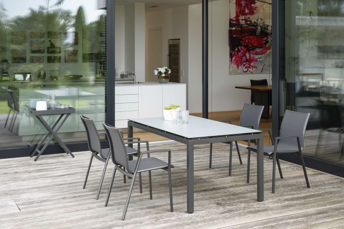 Chaise empilable-aluminium-anthracite-textilène -carbone