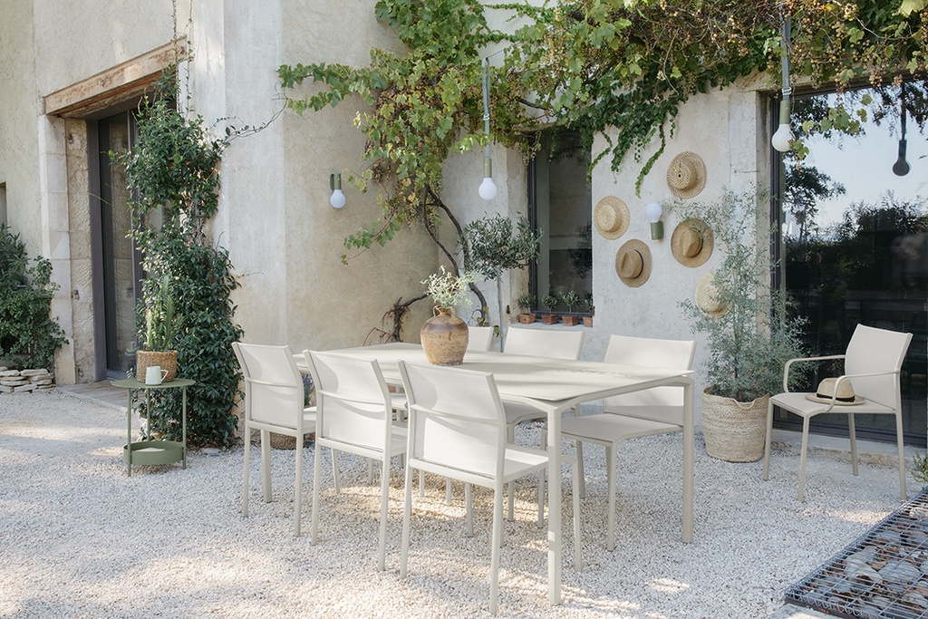[FERMOB - GRIS ARGILE] Ensemble Calvi gris argile de FERMOB -  GRIS ARGILE, CADIZ, CALVI